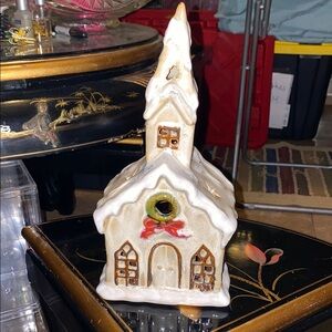 BX46 Vintage Candle Burner Holiday Village House with White and Gold